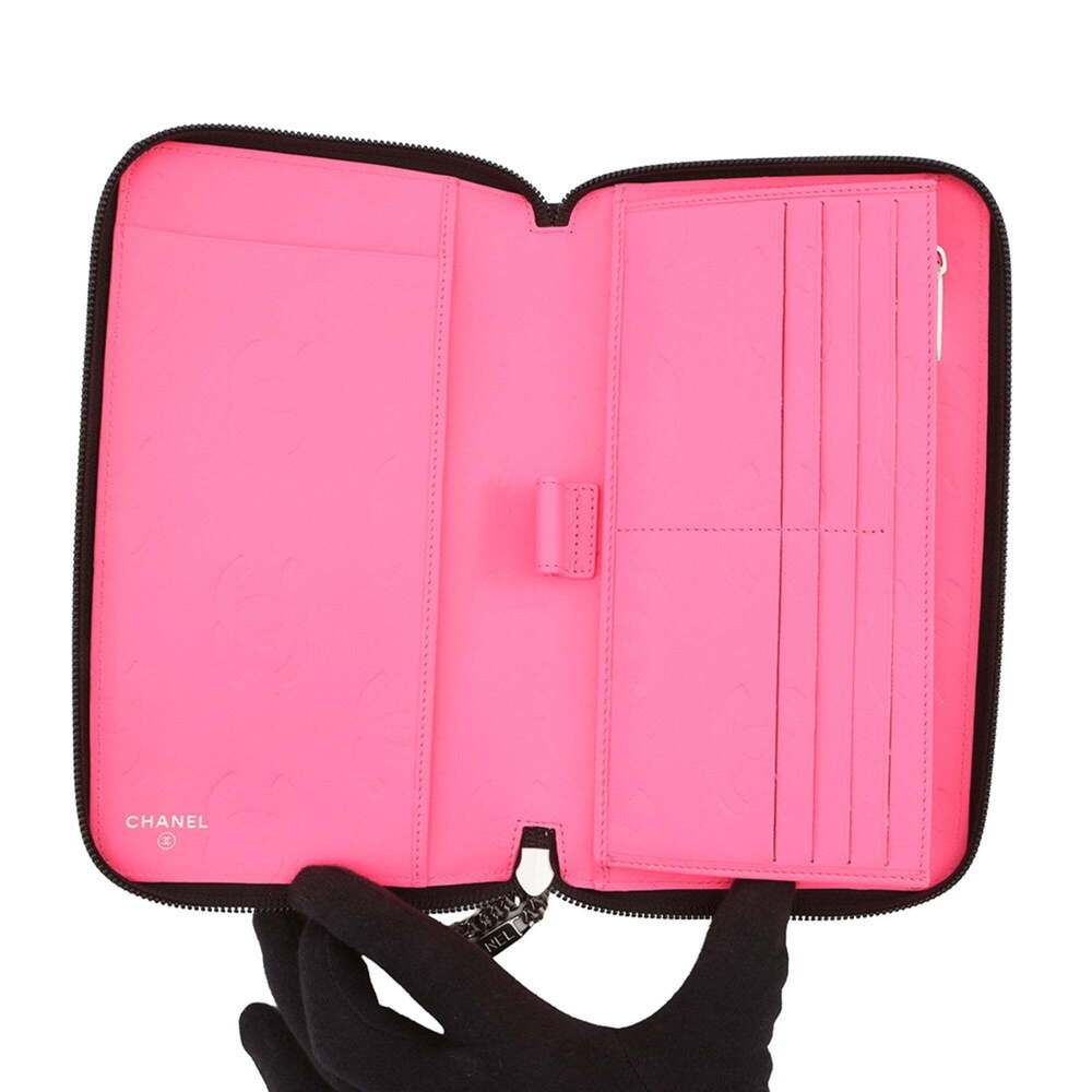 CHANEL Black Lambskin Leather Logo Wallet - Picture 4 of 16